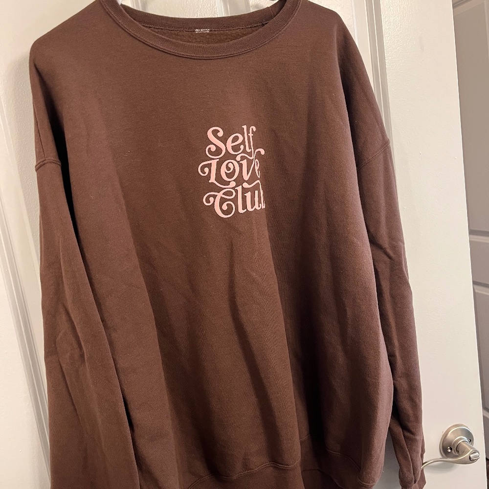 LONELY GHOST crewneck